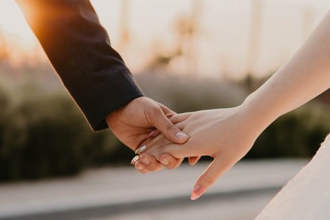 結婚相談所 真剣交際